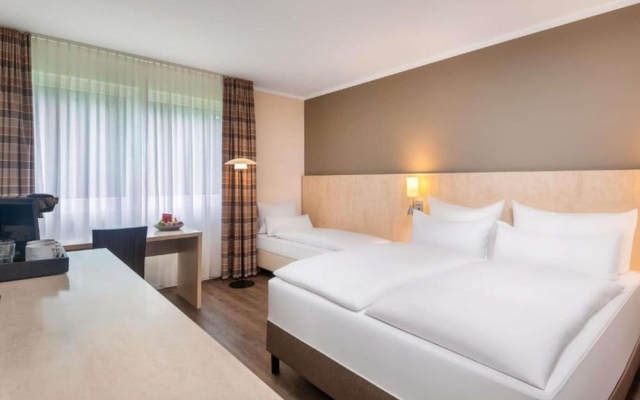 Standard Double Room With Sofa Bed Johannisberg