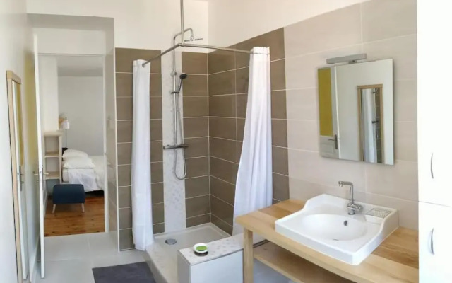 Le Cheylard, appartement spacieux et lumineux