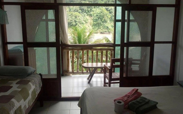 Lobo Hostel   Rurrenabaque