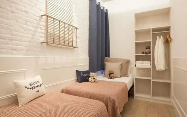 Enjoybcn Colon Apartments