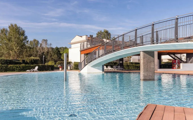 Wonderful Flat With Solarium and Swimming Pools
