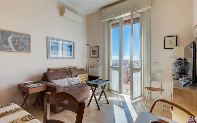Bright Panorama Apartment