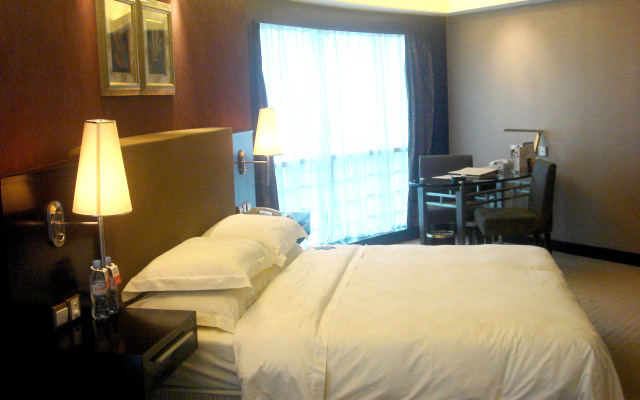 Отель Shenzhen 999 Royal Suites & Towers Китай, Шэньчжэнь - отзывы, цены и фото номеров - забронировать отель Shenzhen 999 Royal Suites & Towers онлайн комната для гостей
