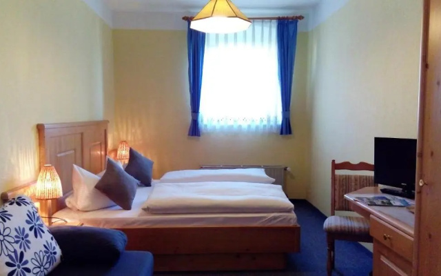 Hotel Pension Lindenhof