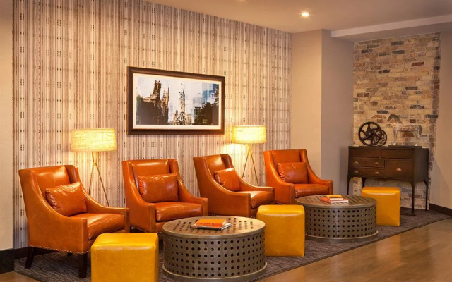 Fairfield Inn & Suites by Marriott Milwaukee Downtown
