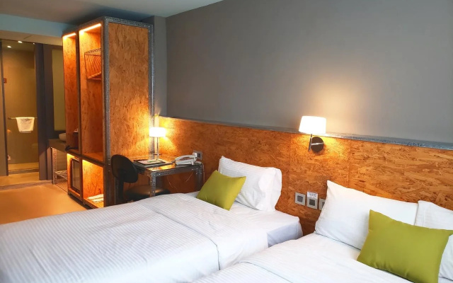 IND Hotel