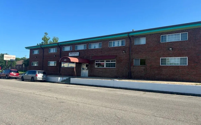 Economy Inn