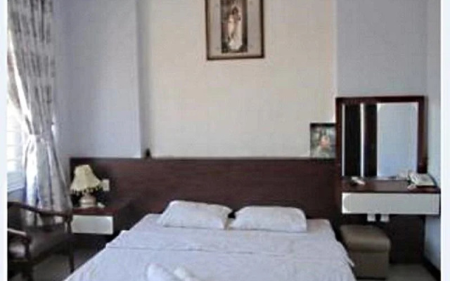 Ngoi Sao Hotel