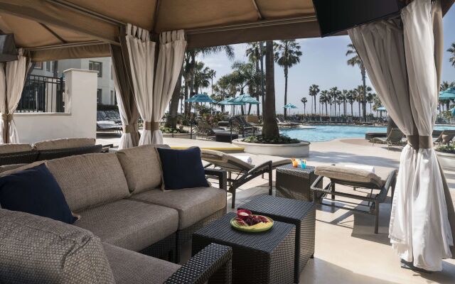 Отель Hyatt Regency Huntington Beach вид на фасад