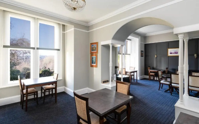 Sunbank House Hotel