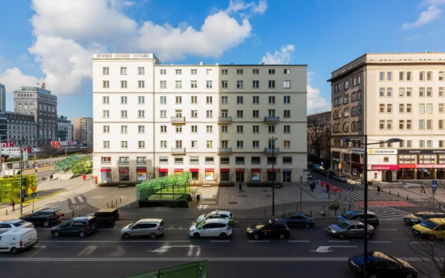 Deluxe Studio Warsaw City Center by Renters