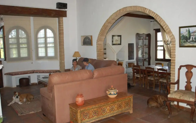 Hacienda Dos Olivos