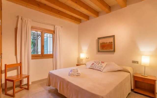 Son Fornes in Inca With Private Pool