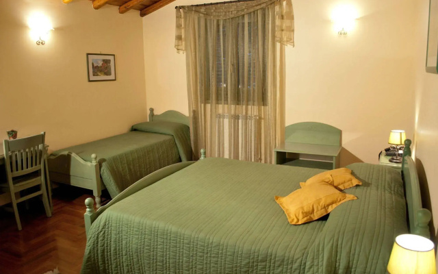 Alhambra B&B Guest House di Charme