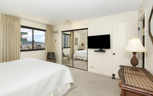 Waikiki Beach Tower #1904