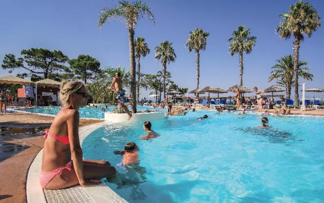 Belambra Club Borgo "Pineto"