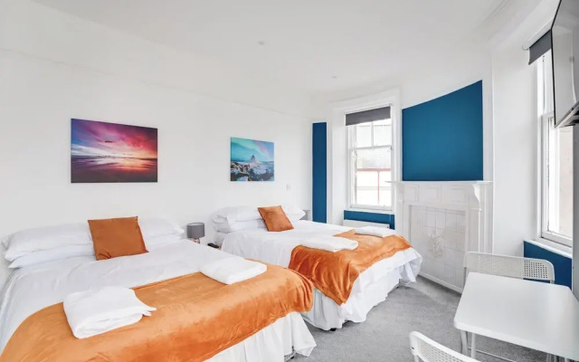 Homesly Guest Rooms - Self Checkin