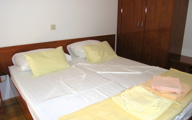 Apartments Paragis