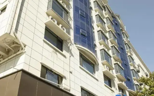 Marriott Lanting Hotel (Shanyang People's Square Bus Station Branch)