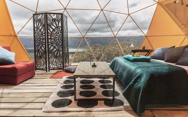 Bajo el Cielo Glamping