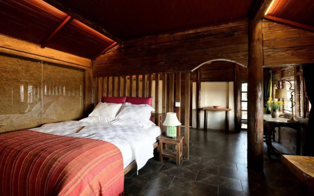 Blossom Hill Inn - Weavingland