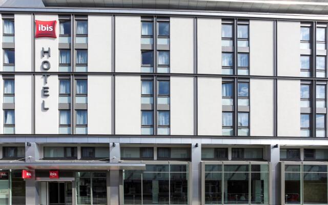 Отель ibis Brighton City Centre - Station вид на фасад