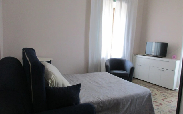 Casa Fronte Spiaggia Bianca