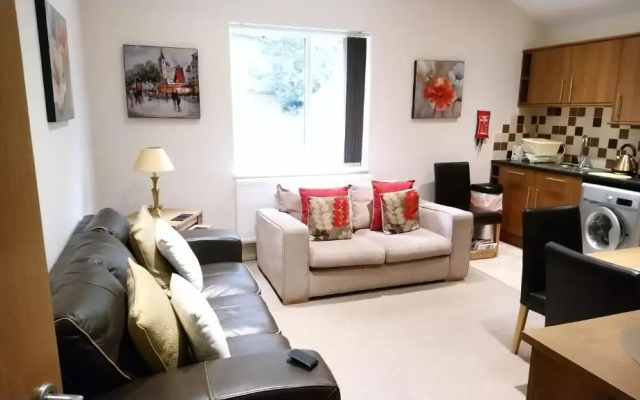 Apartment 20, The Moorings