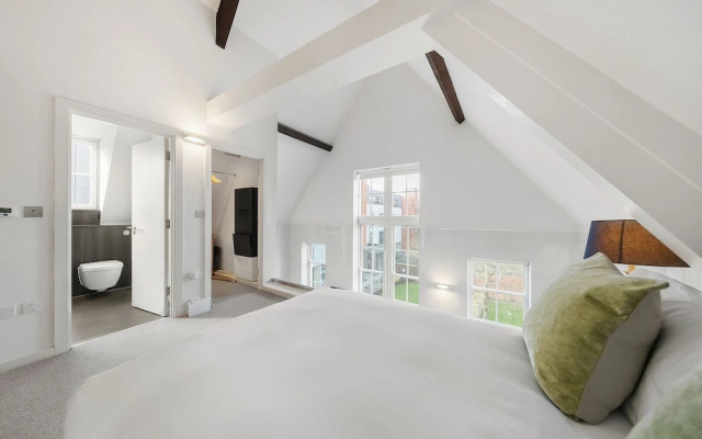 The Highbury Loft