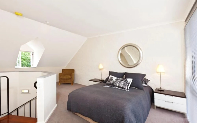 Spacious City 2 BR House - Fit 6 PP