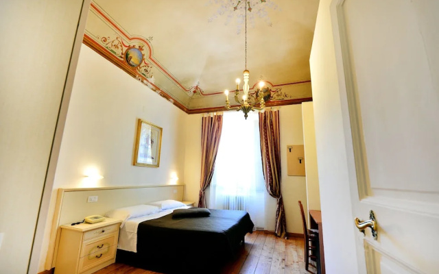 Hotel Iris