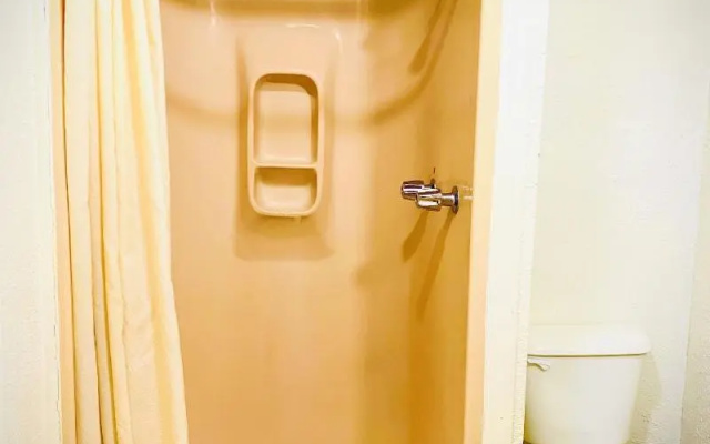 Embassy motel