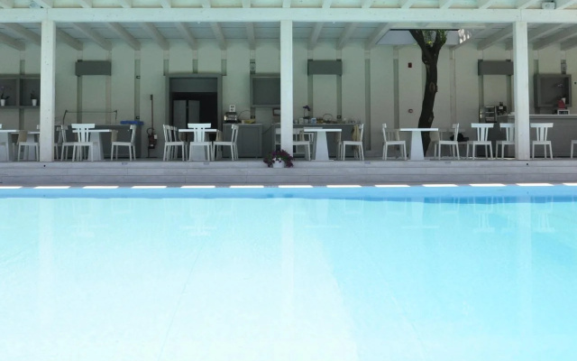 Отель Italiana Hotels Florence