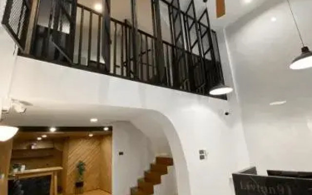 Livinn91 Hotel