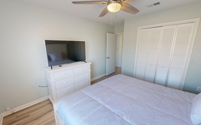 Coastal Comfort 3 Bedroom Townhouse