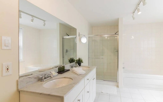 1714 Rittenhouse Sq