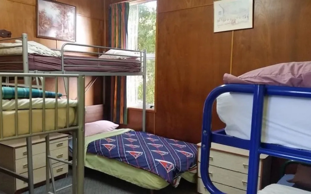 Abel's Central Backpackers
