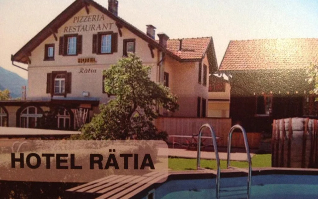 Hotel Rätia