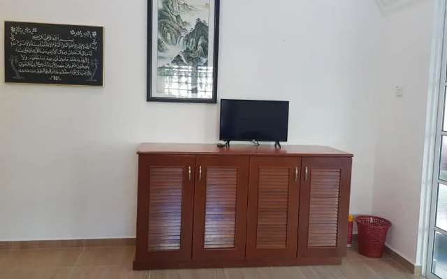 D'Villa KP