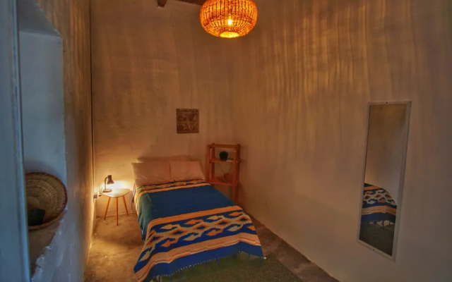 Lemon Tree Hostel