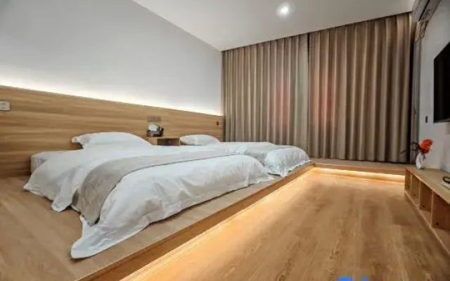 Songjian Xiaozhu Homestay (Border City Chatong Scenic Area)