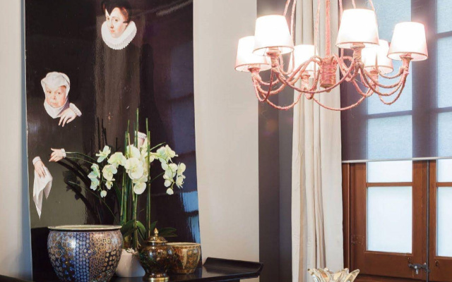 You Stylish City Center Apartments