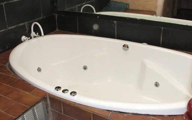 Mintaro Hideaway