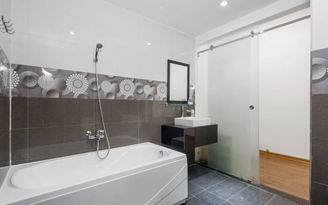 Zoneland Apartments - Lavender95