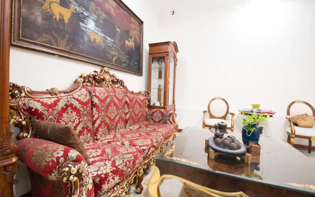 Van Loi Home
