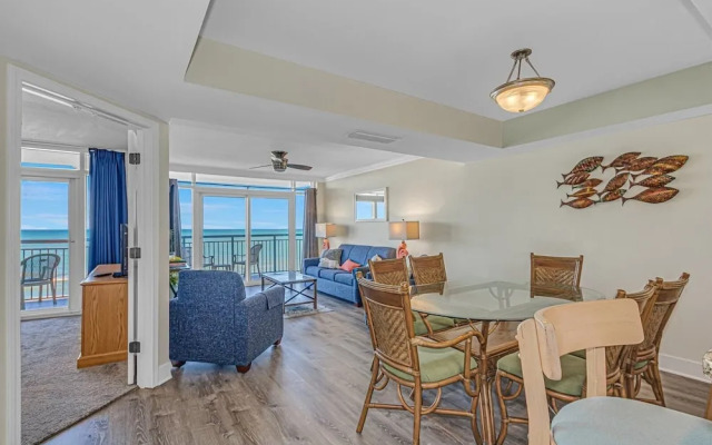 Paradise Resort 410
