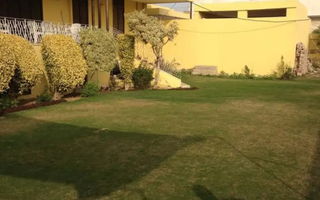 Hotel residence inn multan