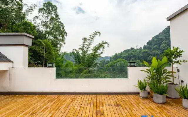 Leshan Zhuyu Hidden Luxury · Mountain View Designer Hotel