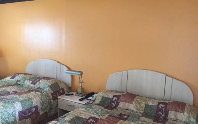 The Hollander Motel