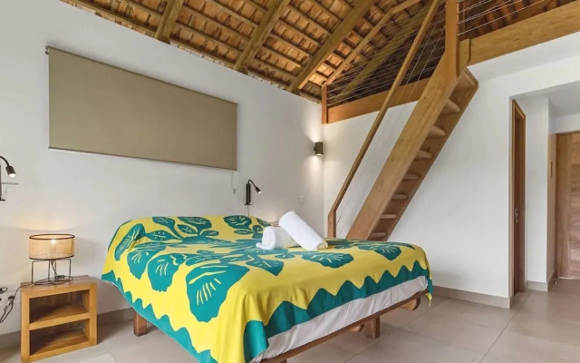 Seaside Haven Expansive 3BR Villa in Moorea